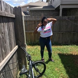 Meet your Posher, Trinity